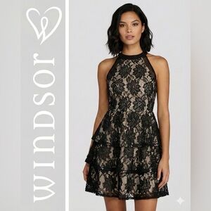 WINDSOR MINI Little Black Mini Lace Halter Dress Fully Lined Size Small